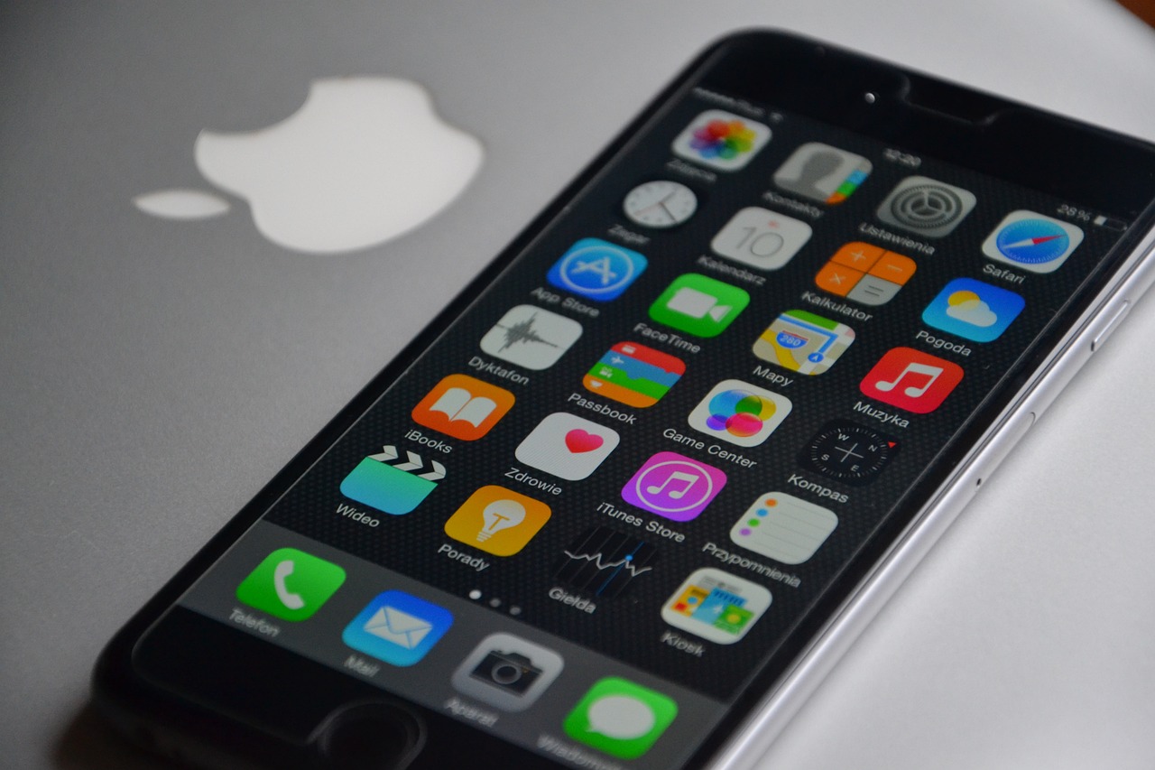 分析师，iPhone16系列出货预估上调