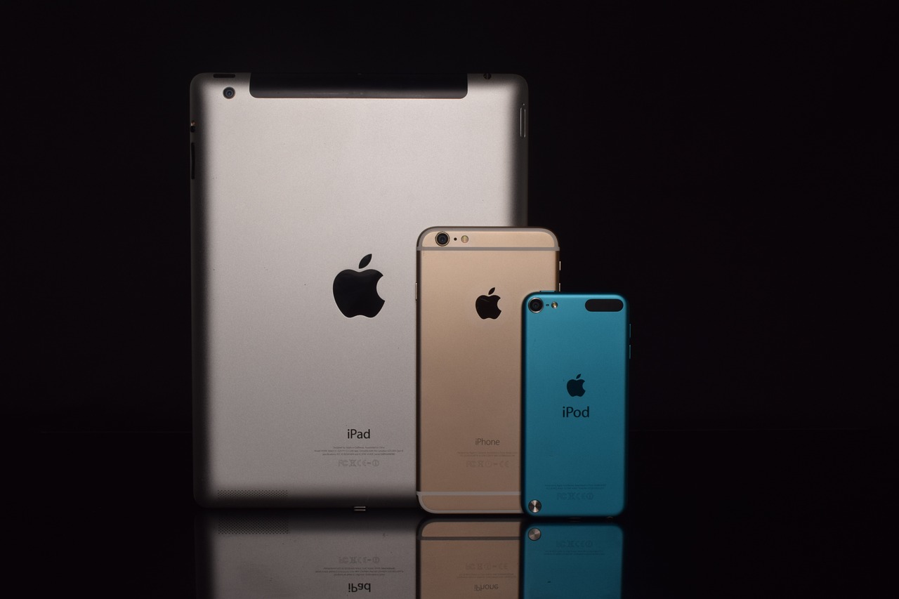 网友吐槽iPhone 16 Pro开箱翻车