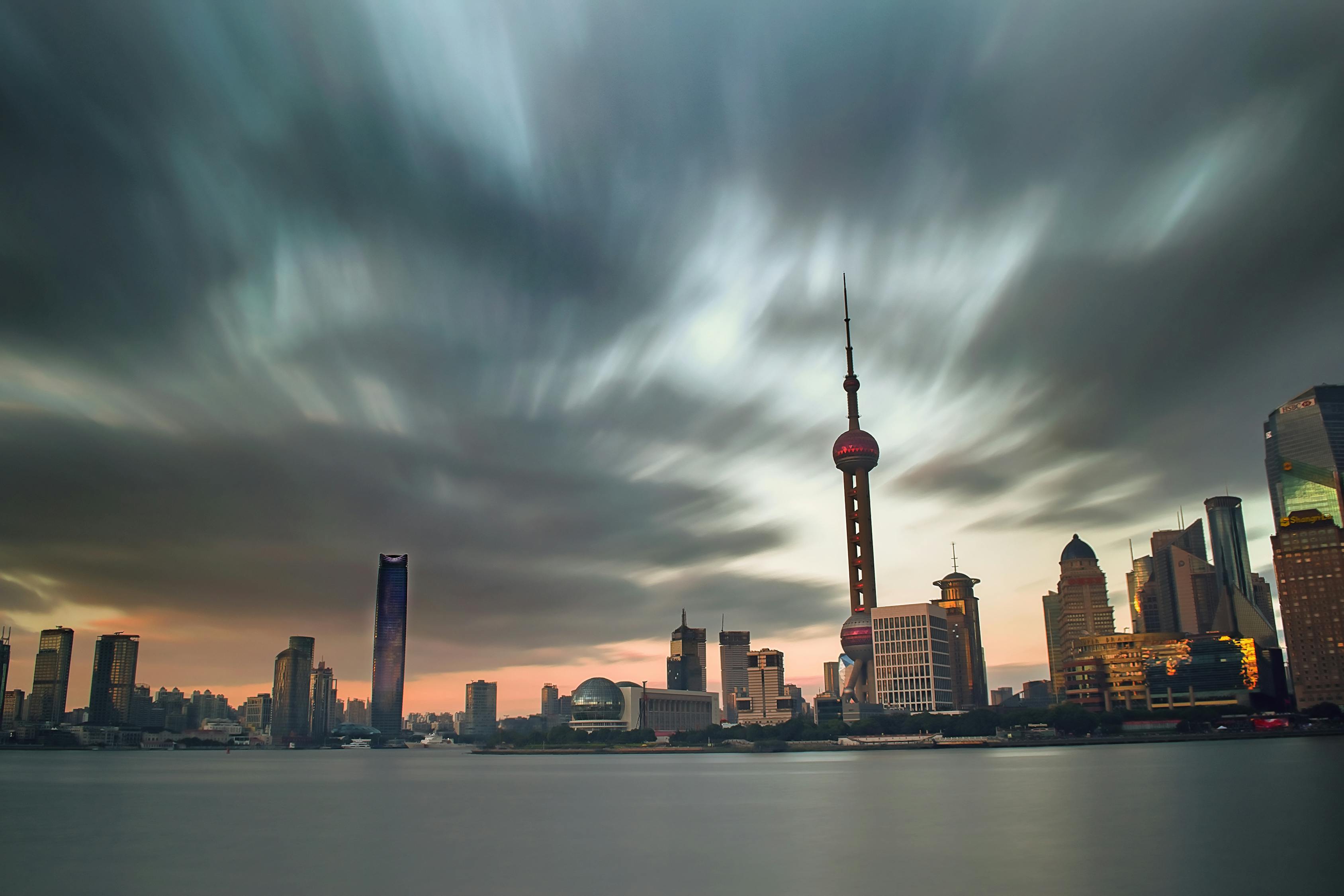 理财路上的风与光，揭秘理财产品背后的潜在风险